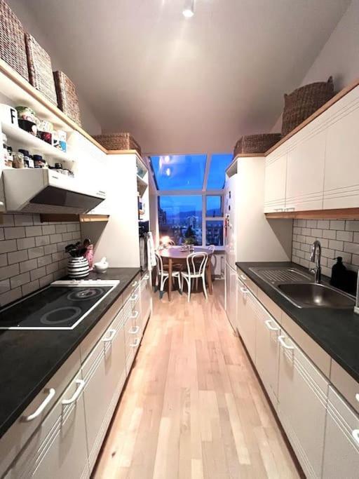 Lejlighed Penthouse In Rvk With Unique View