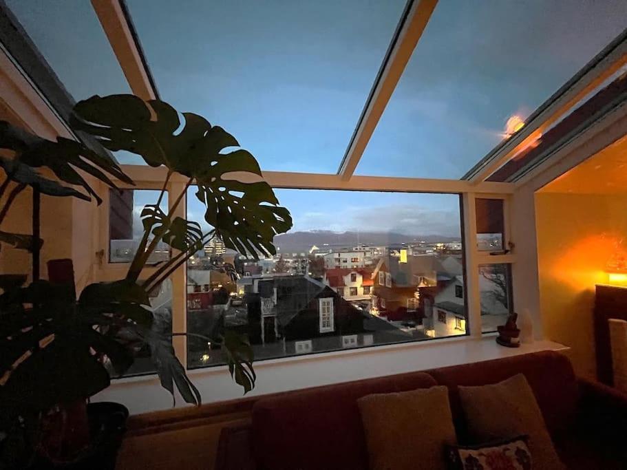 Lejlighed Penthouse In Rvk With Unique View Reykjavík